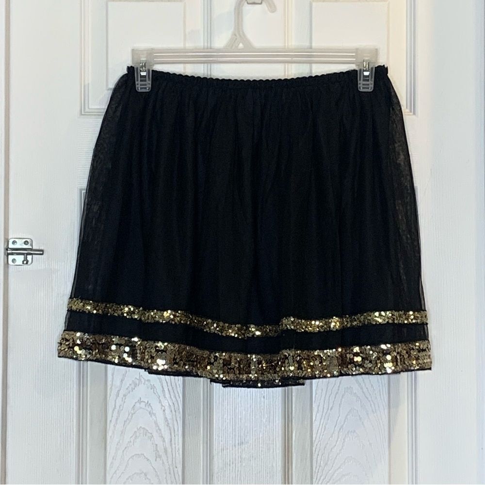 Black and gold sequin skirt Size Large